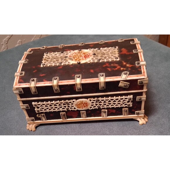 Vintage Vizagapatam Box Faux Tortoiseshell Carved Painted - Picture 7 of 10